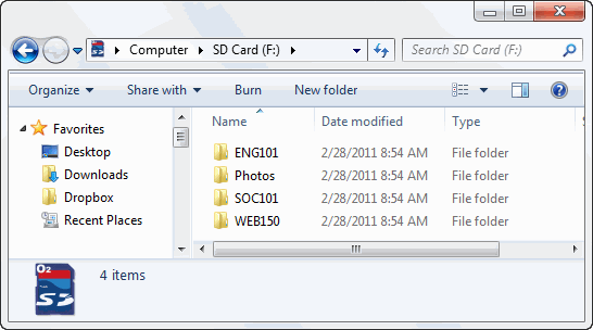 A list of the folders on the E: drive as follows, ENG101, Photos, SOC101, WEB150.